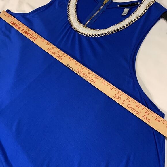WD-NY Size 3X sleeveless scoopneck top with rope/gold chain detail. - Picture 6 of 10